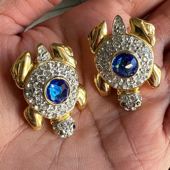 Deadstock Vintage Valentino Rhinestone Crystal Tortoise Turtle Earrings - Picture 3 of 6